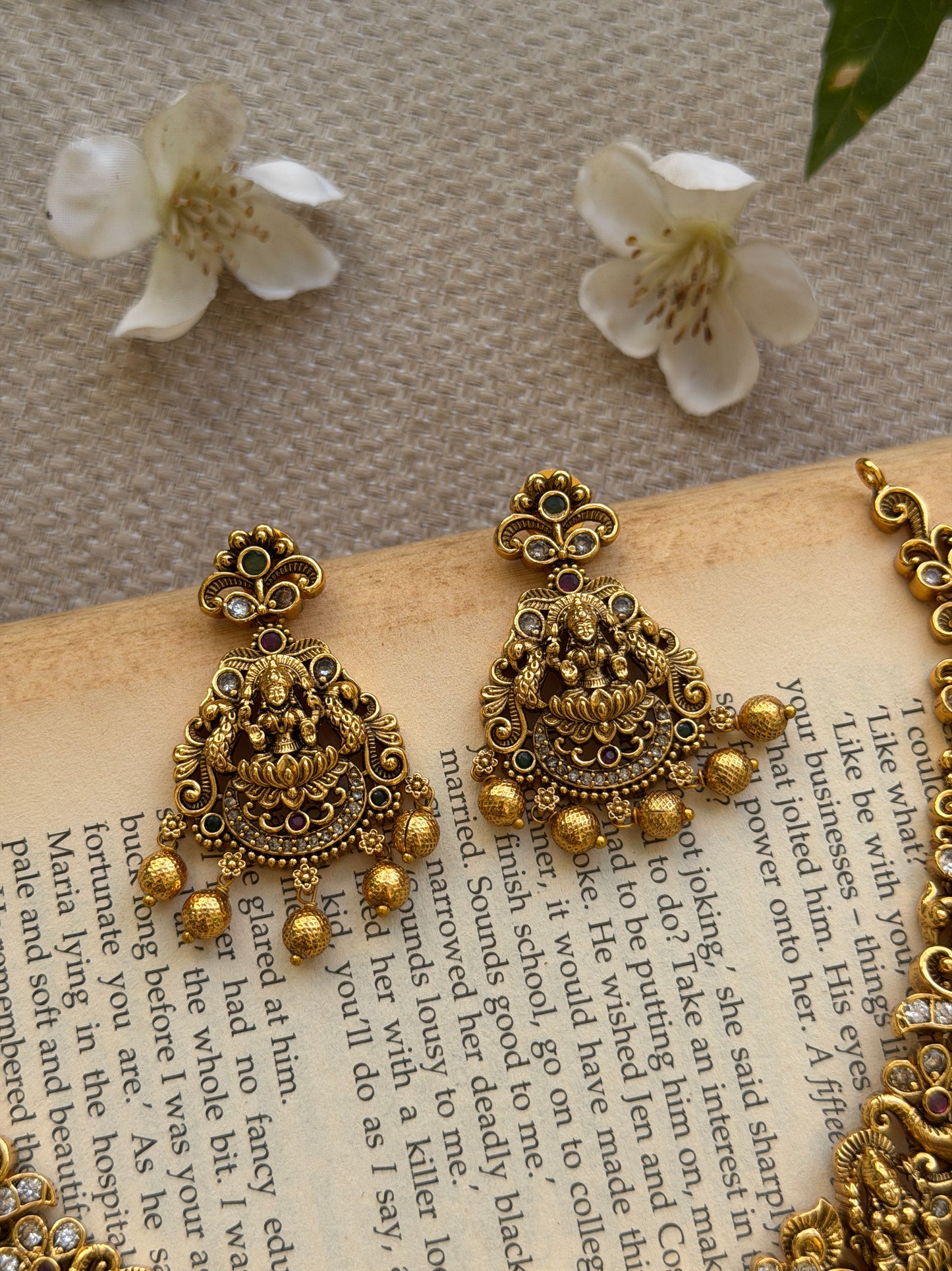 Hemangi Antique Necklace