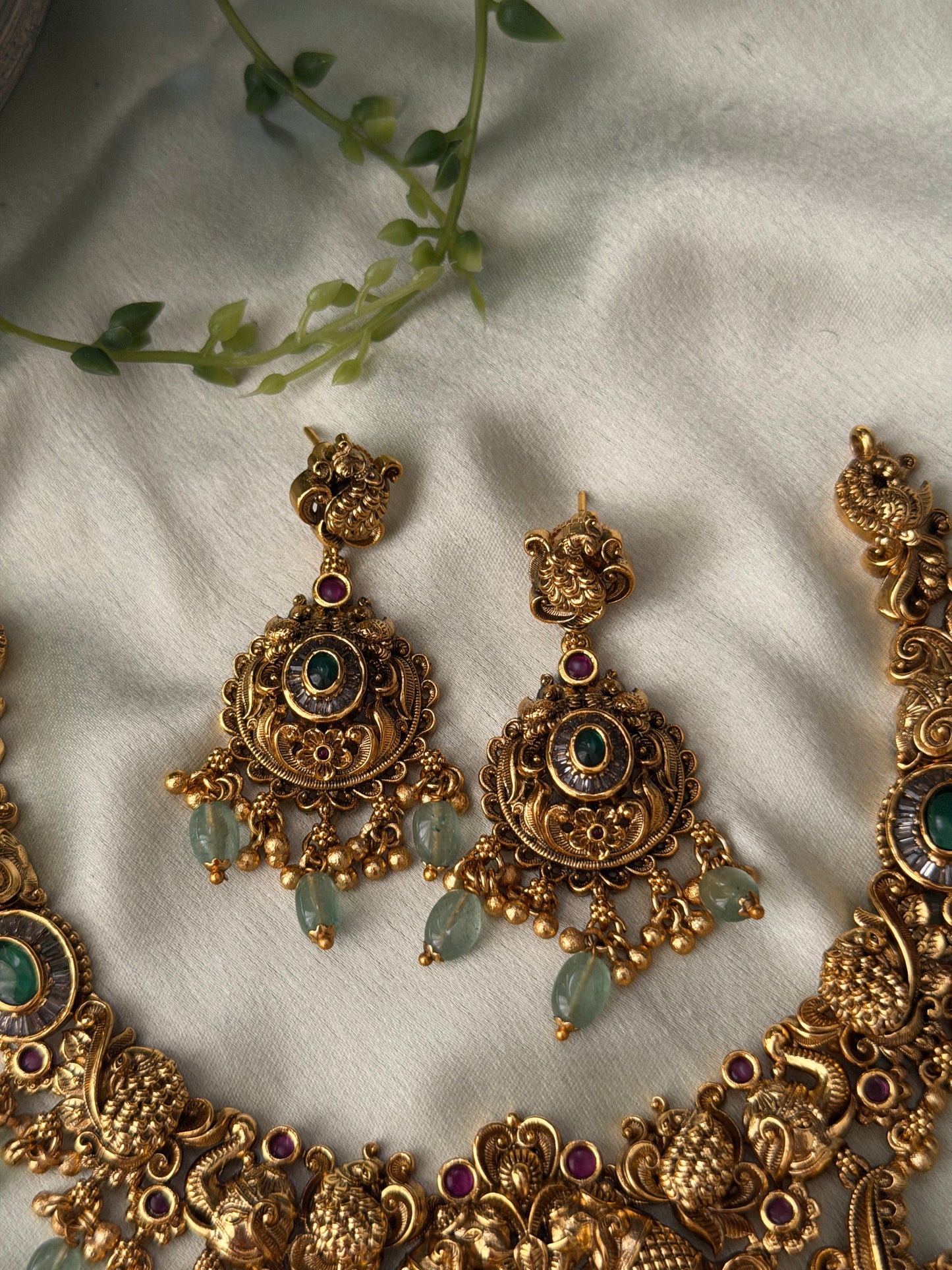 Senthamizha Necklace Set