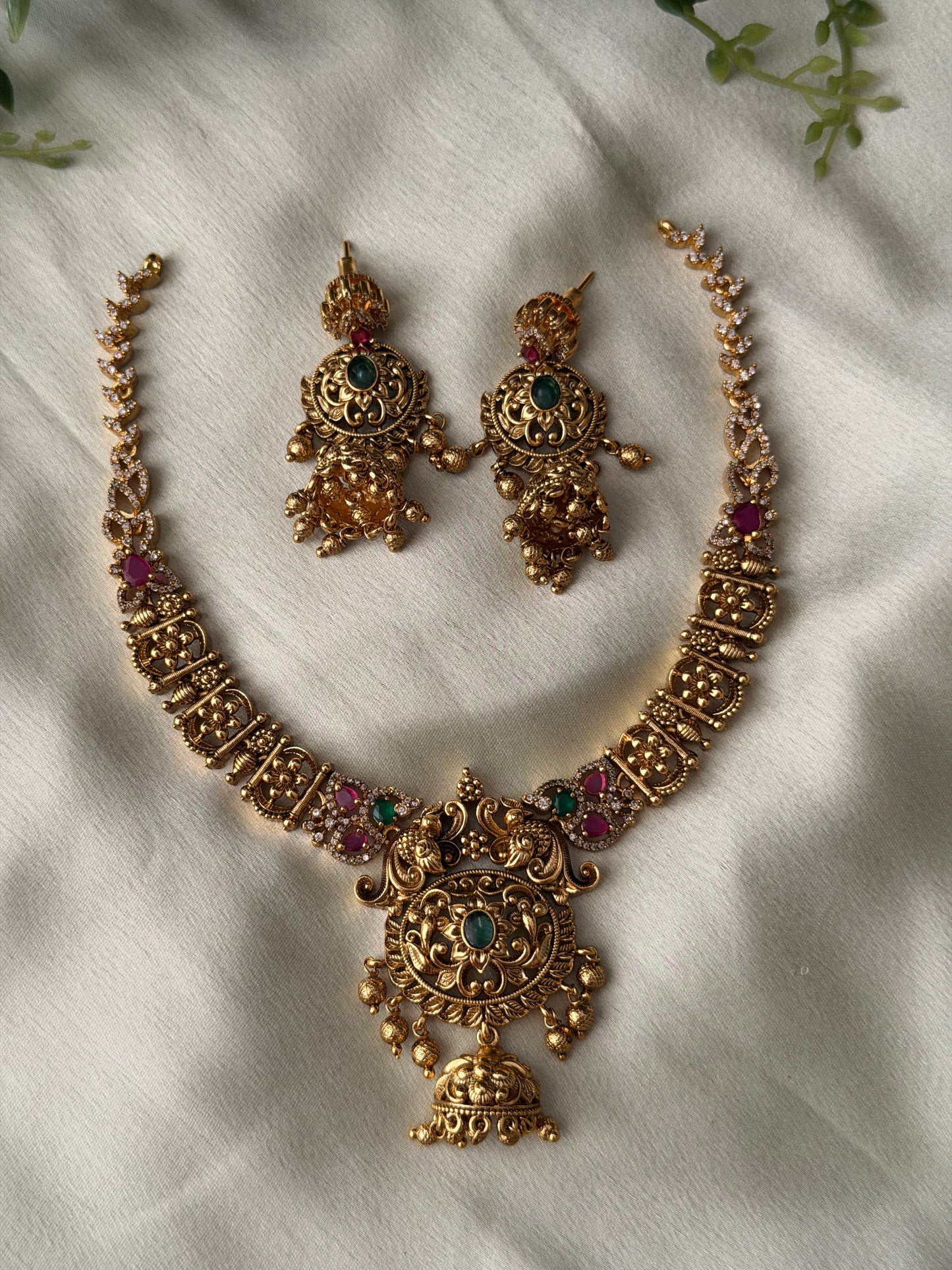 Jeevana AD x Antique Necklace Set