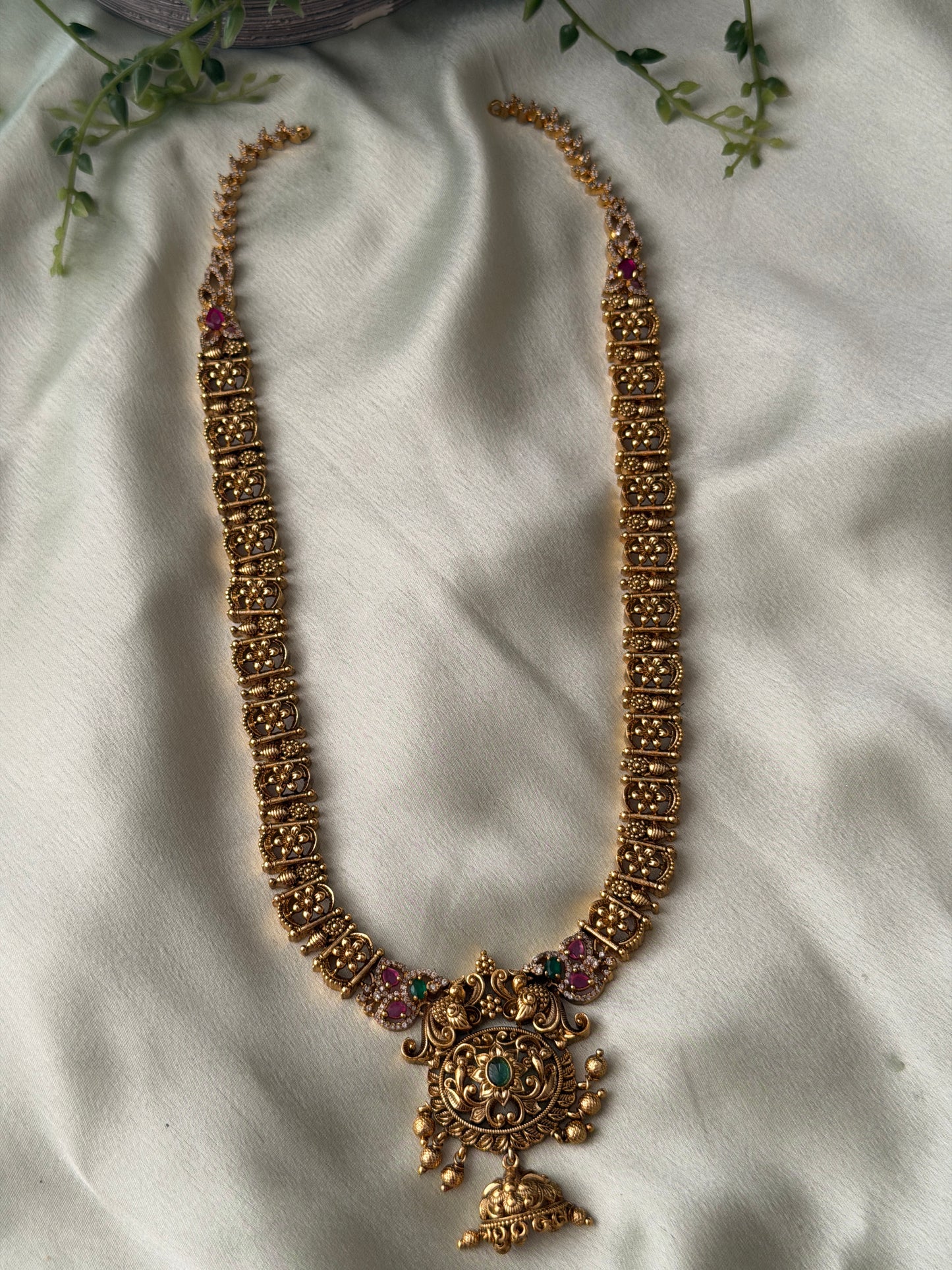 Jeevana AD x Antique Haaram