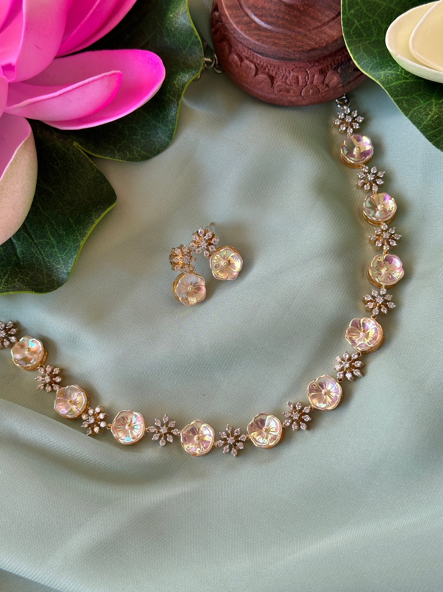 Glaze AD Necklace