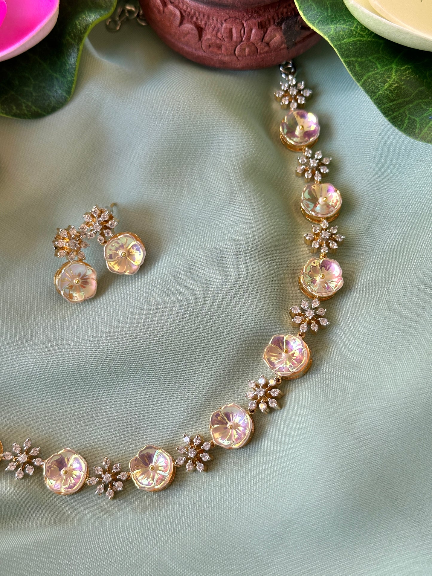 Glaze AD Necklace