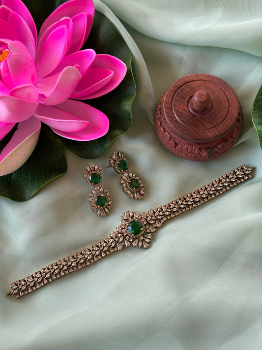 Manisha Victorian Choker
