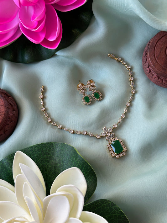 Emerald Stone Kundan Necklace