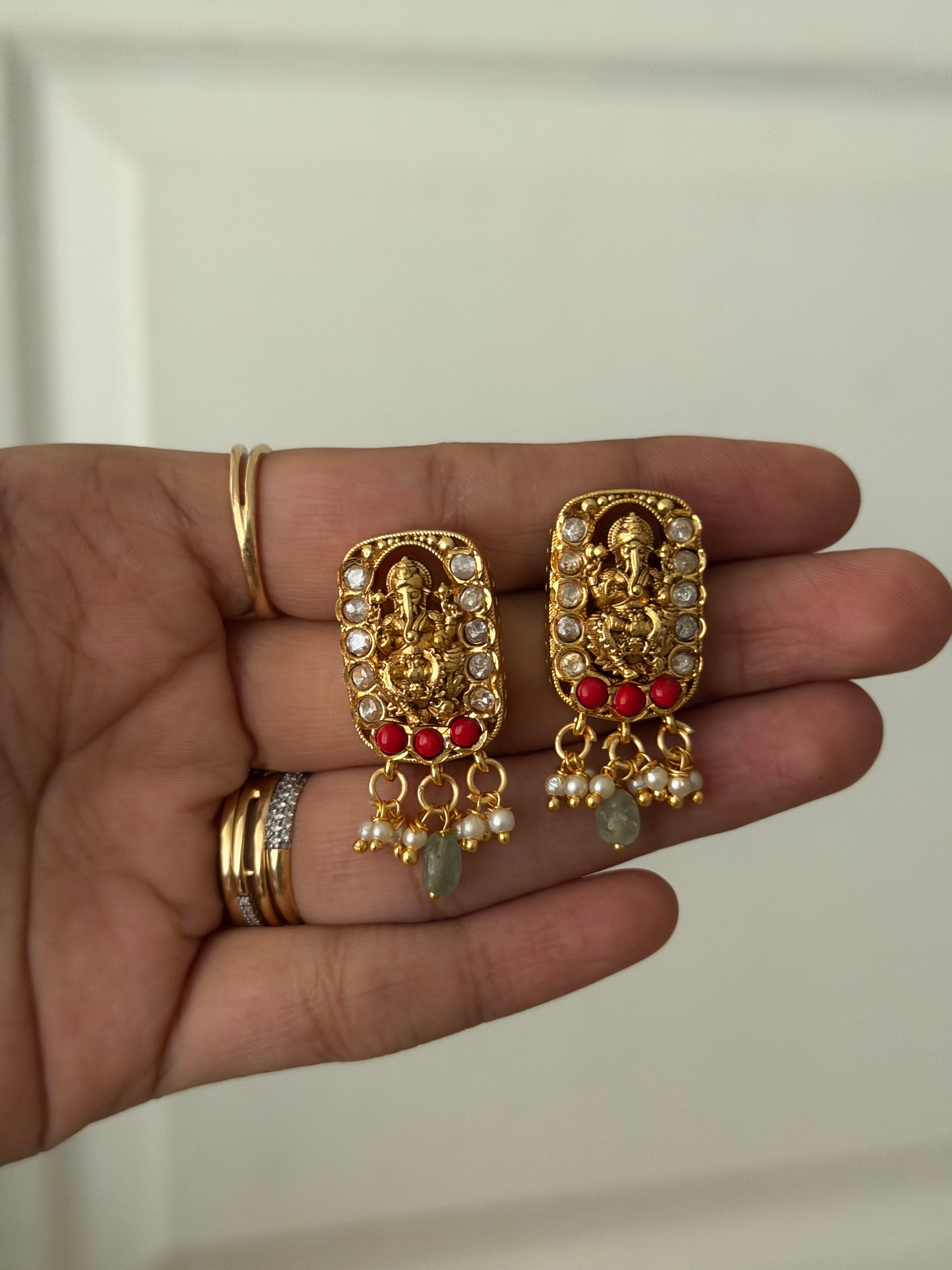 Sumukha Kemp Studs