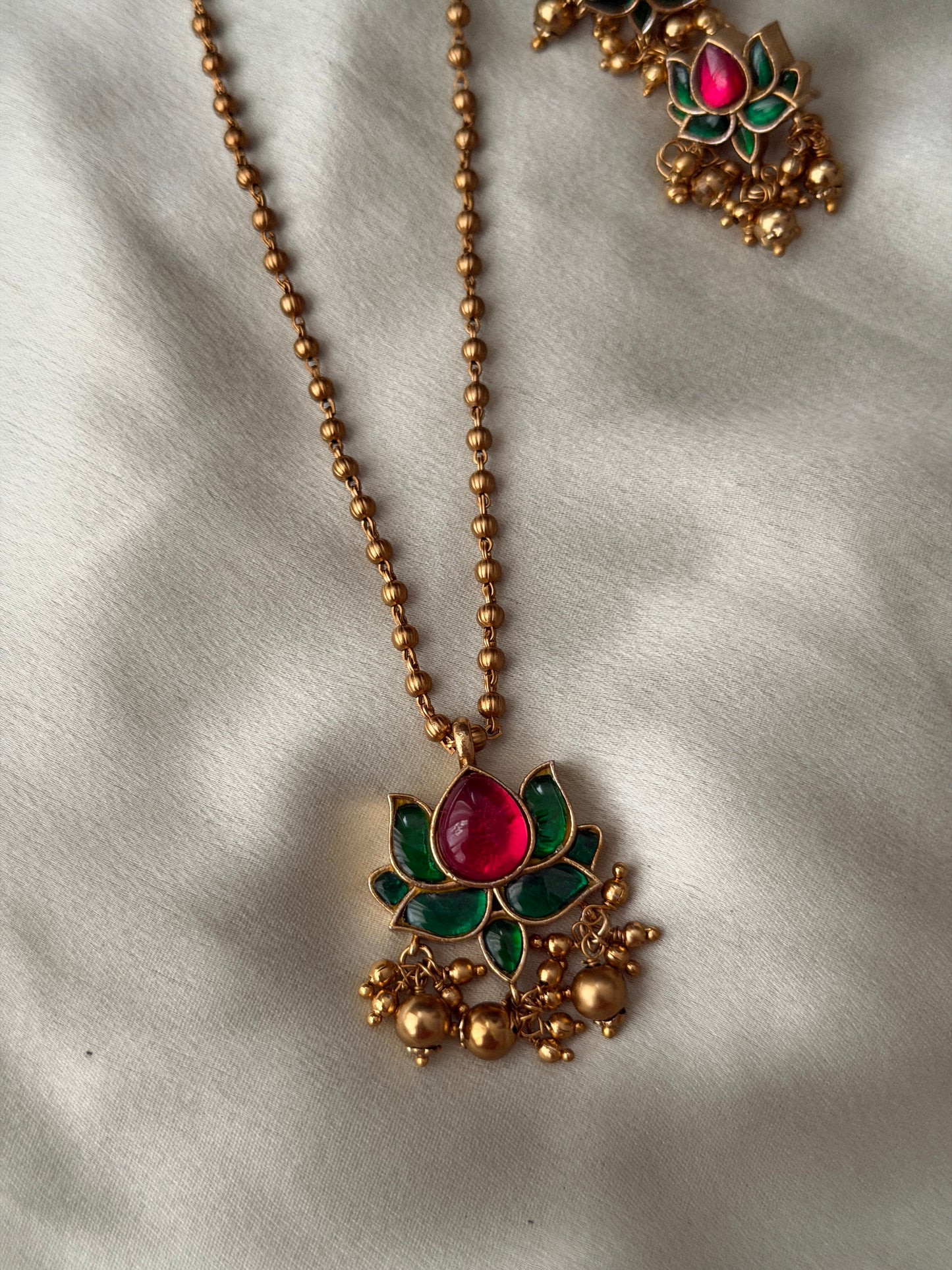 Mini Gundu Lotus Maala