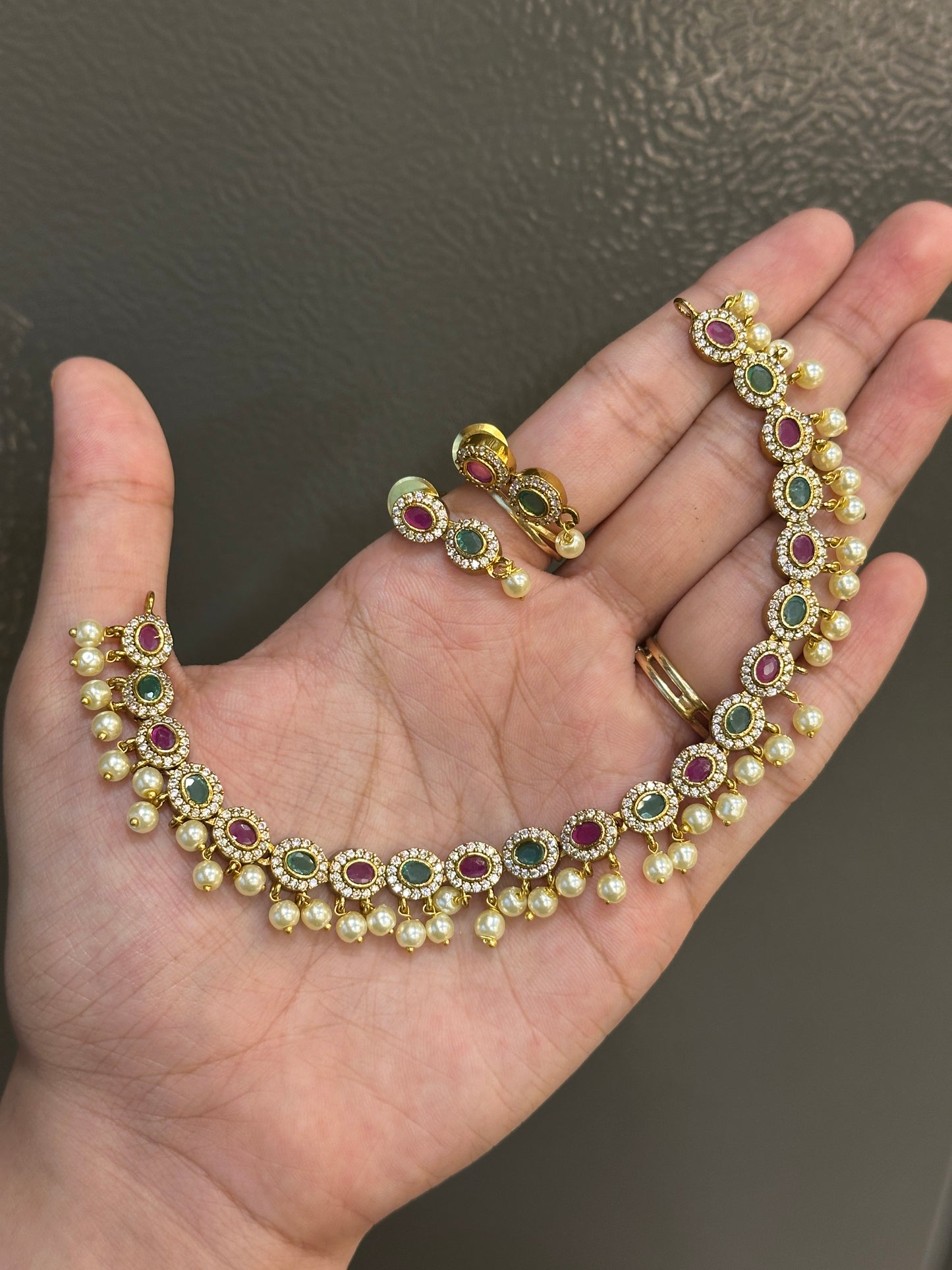 Multi Stone Guttapusalu Choker