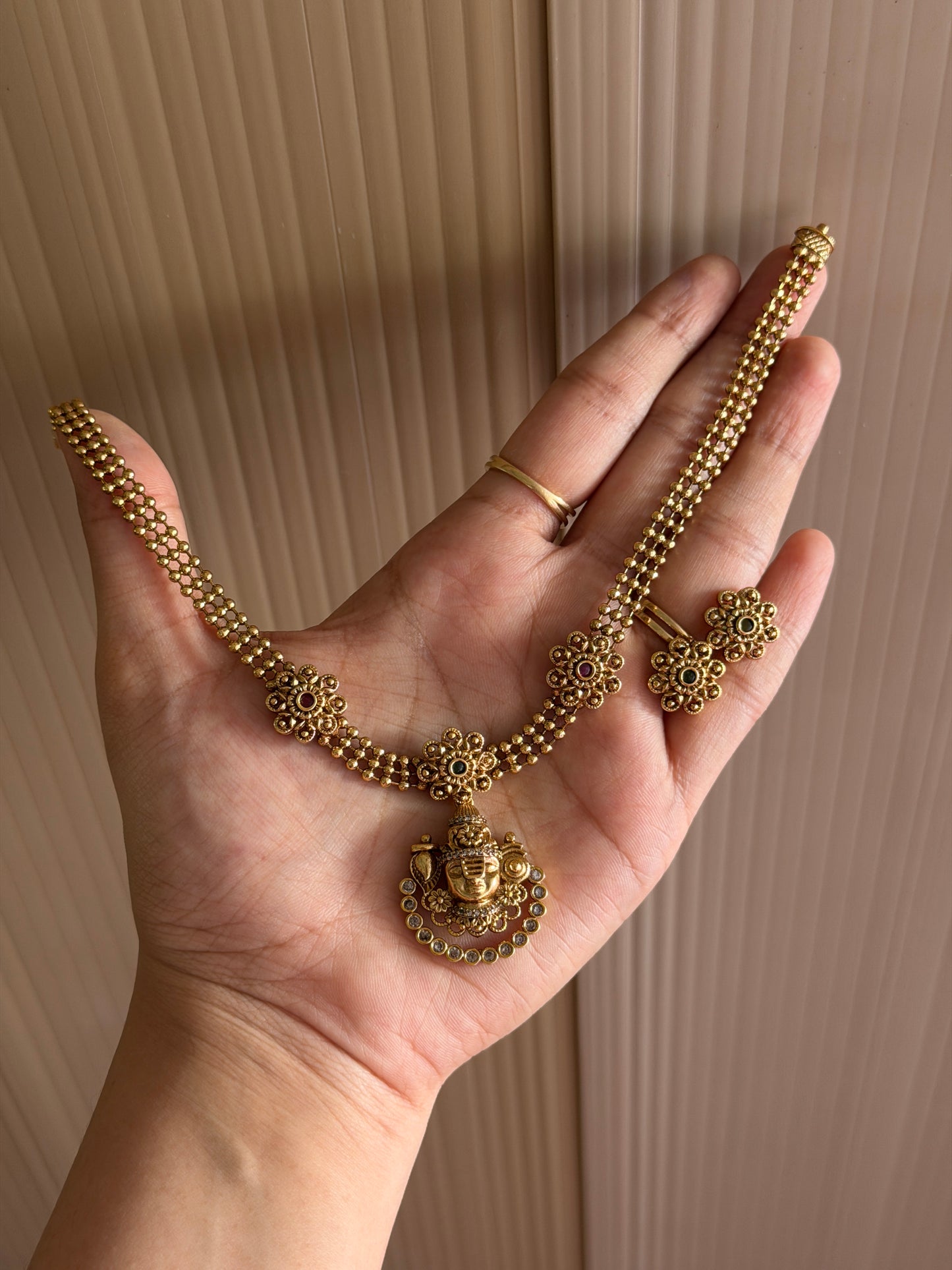 Mahavishnu Antique Choker