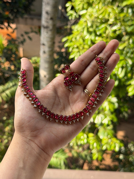 Oval Thorn AD Necklace
