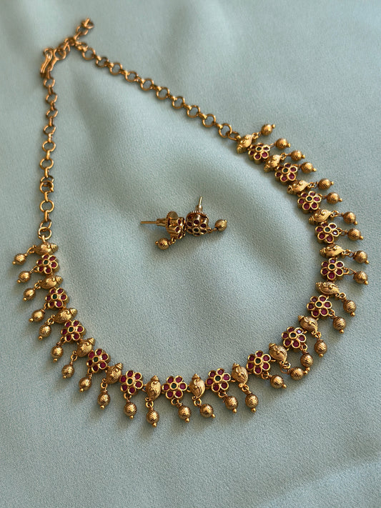 Flower x Gold Bead Simple Chain