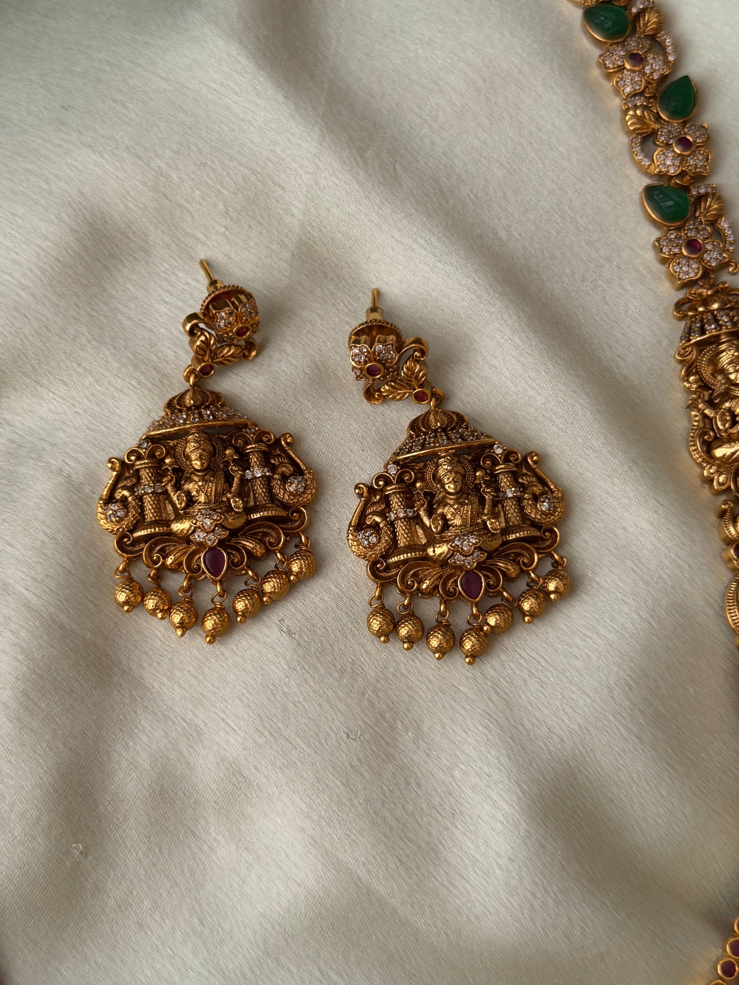 Pallavi Haaram Set