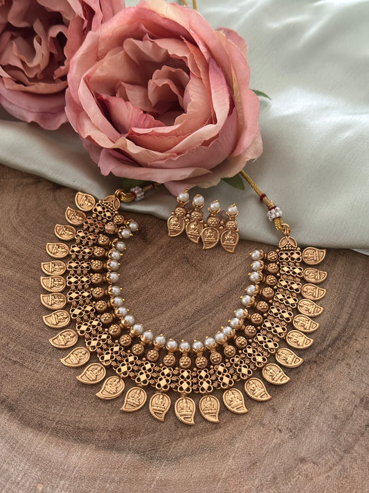 Traditional Antique Gold Maanga Maala