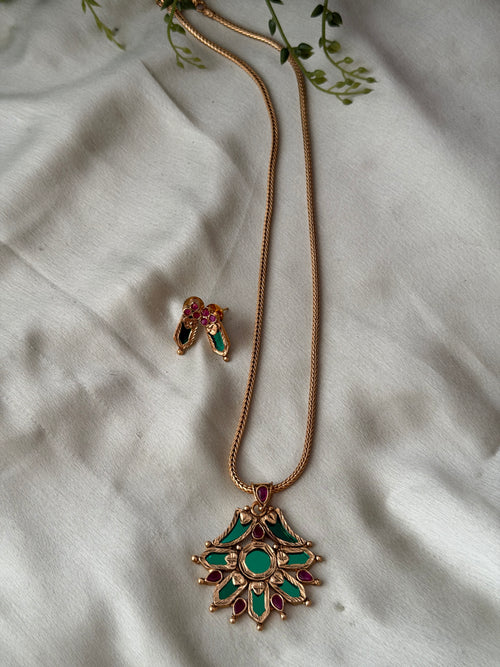 Flora Palakka Chain set