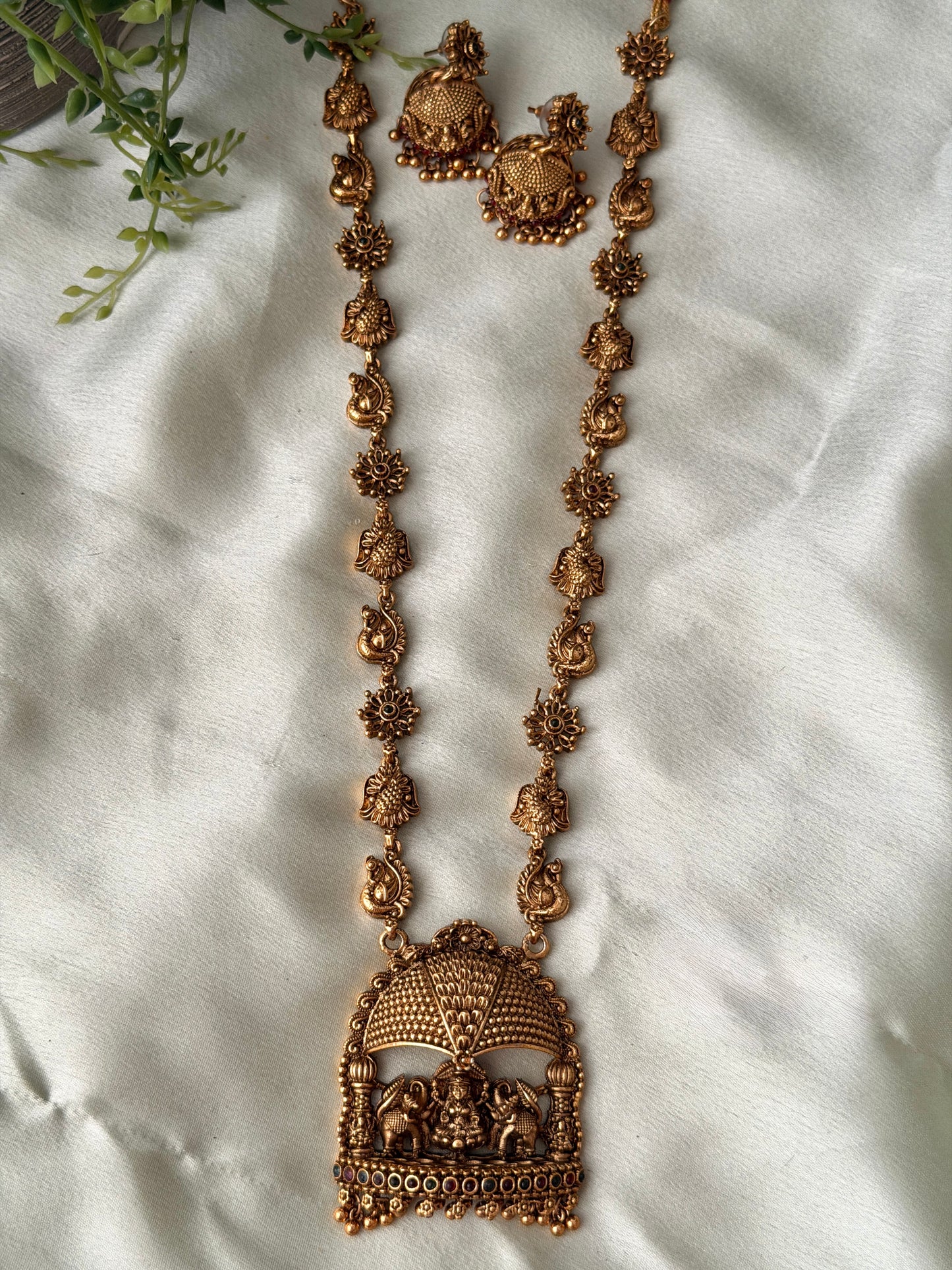 Krithima Antique Haaram