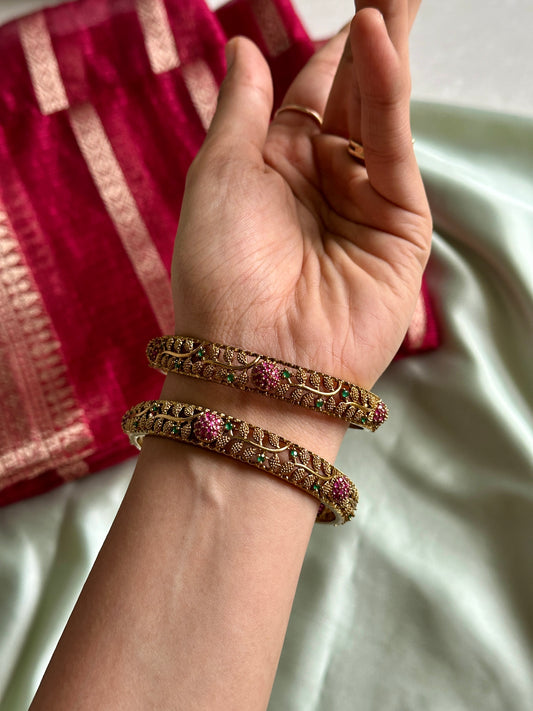 AD Vine Bangles (Set of 2)