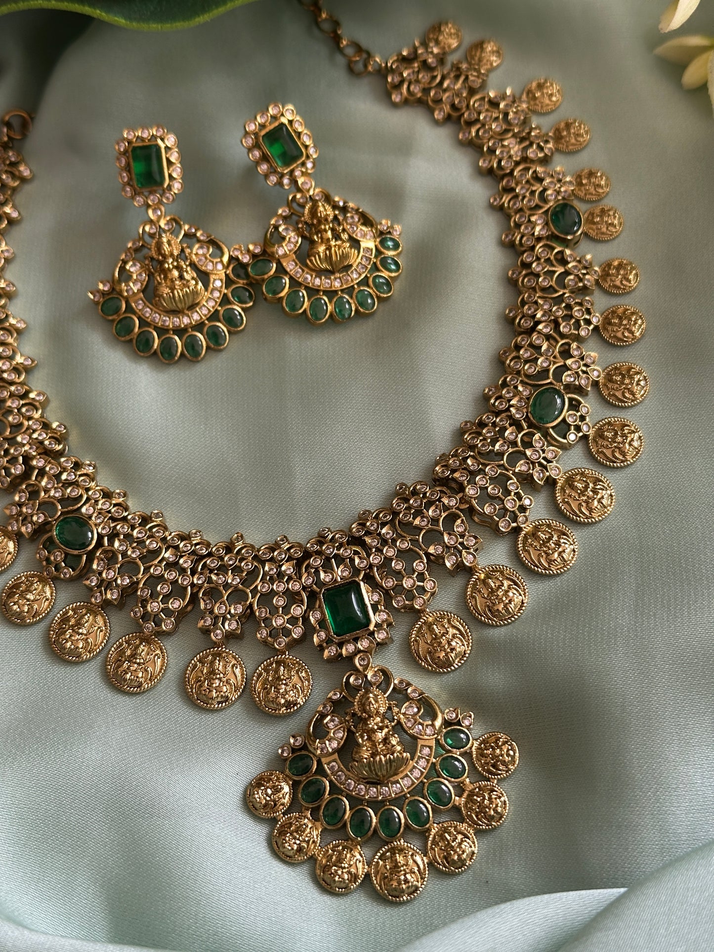 Nimisha Coin Necklace (Premium)