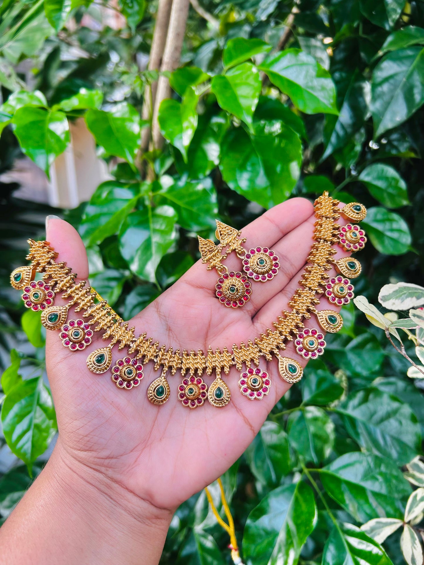 Drop x Flora Necklace