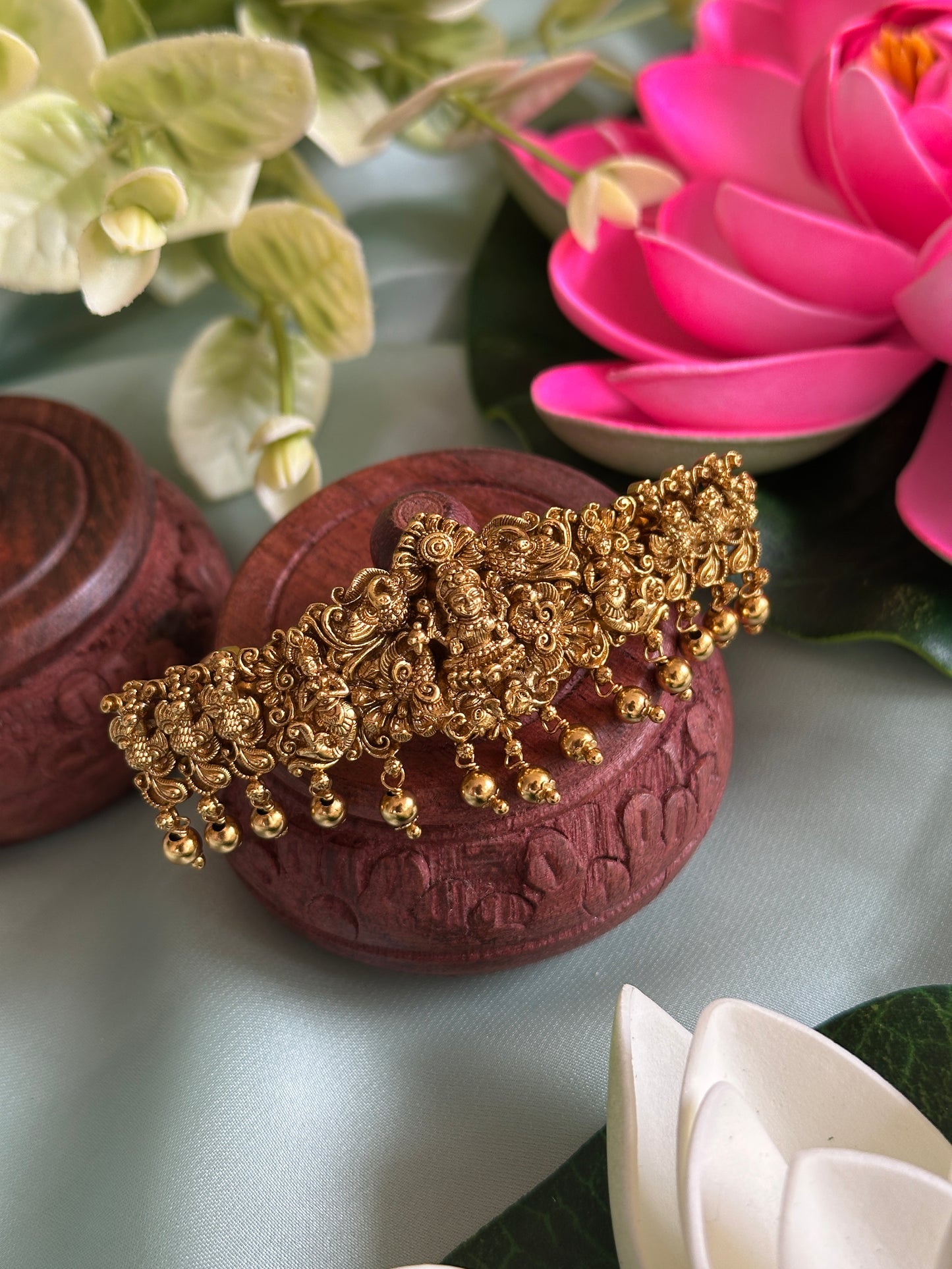 Aavya Antique Hairclip