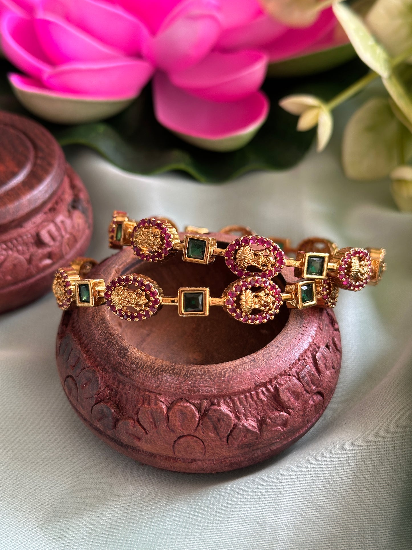 Ruby x emerald Devi bangles (Set of 2)