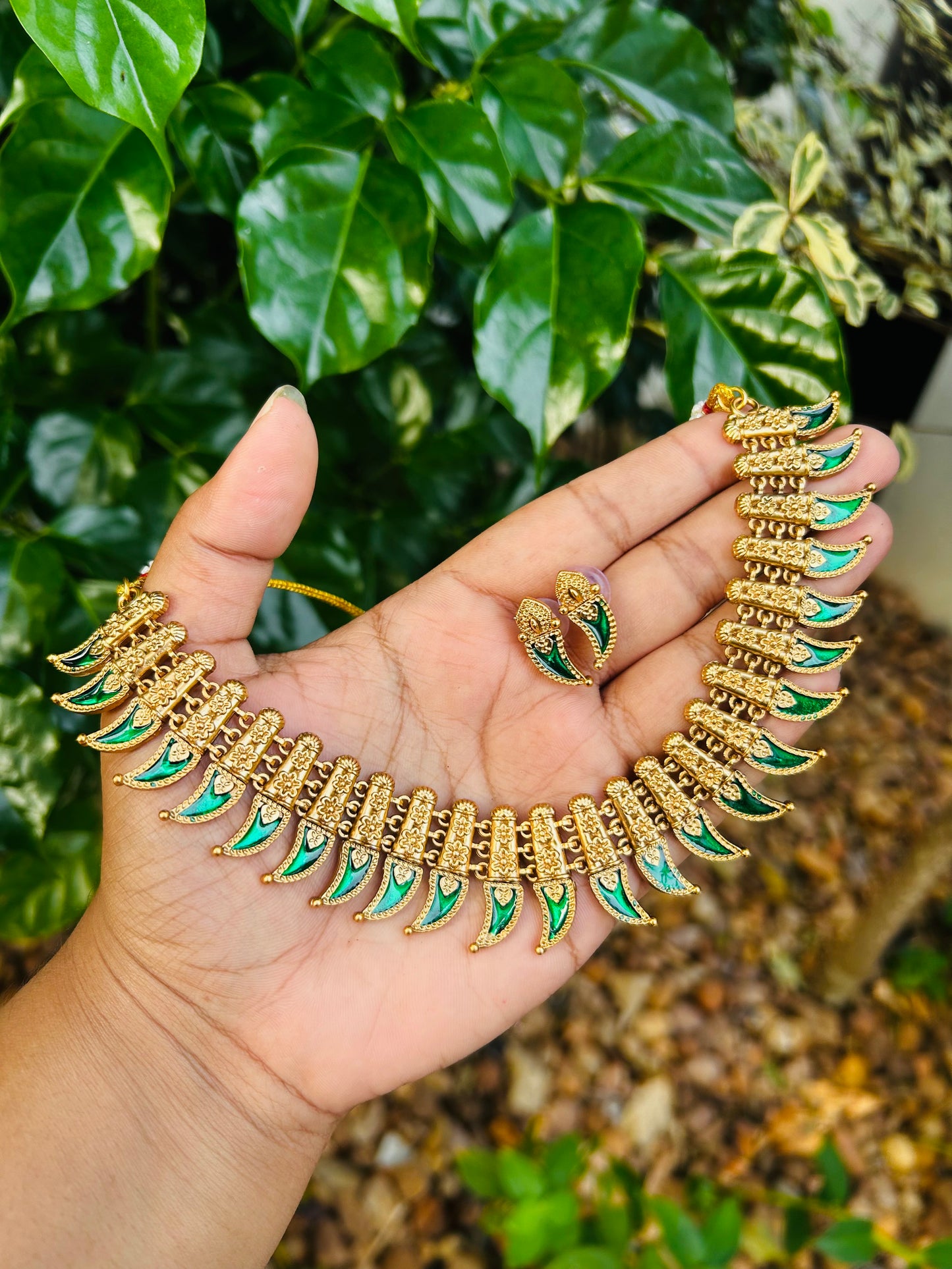 Thorn Palakka Necklace