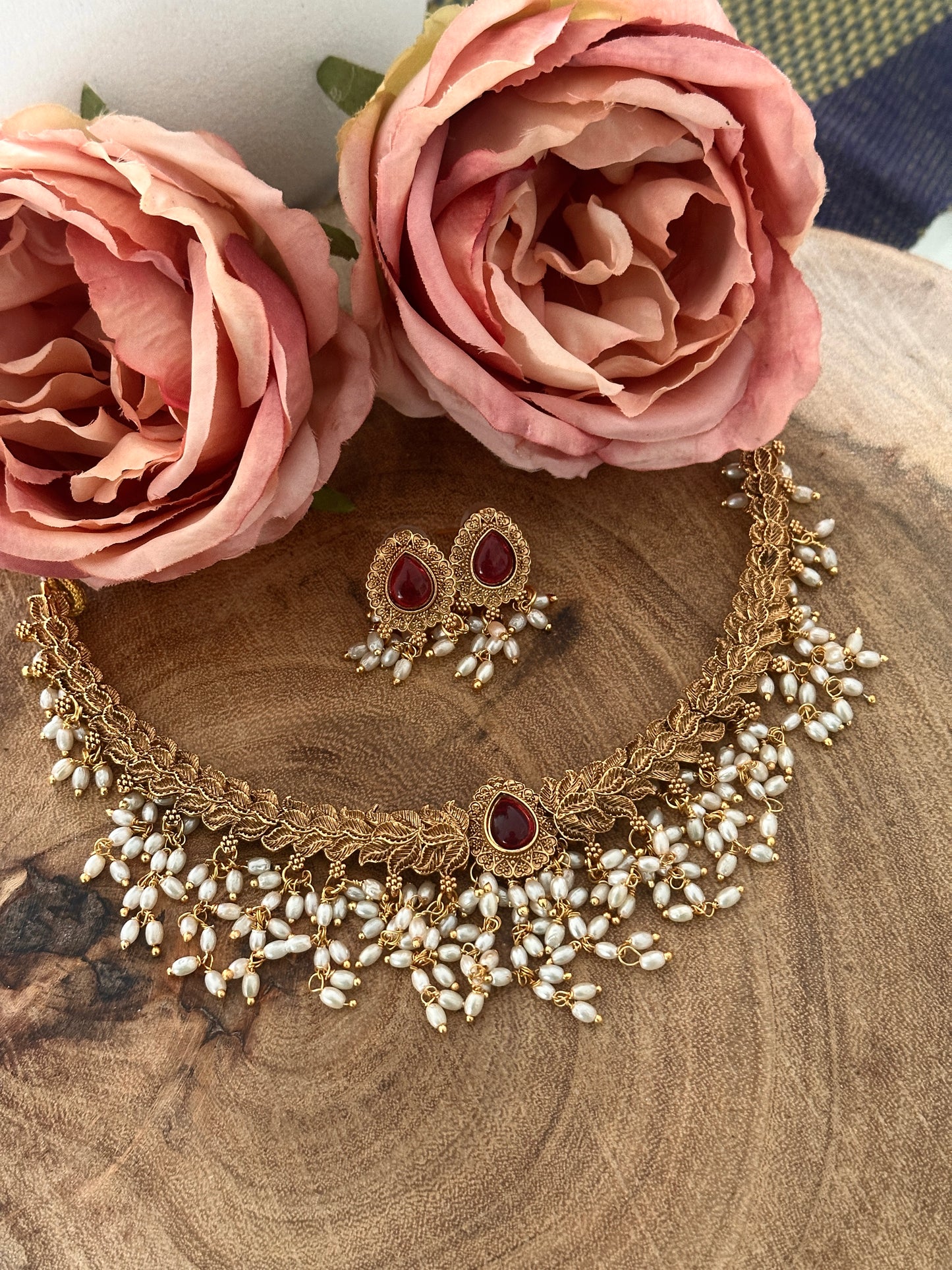 Sai Rice Pearl Necklace