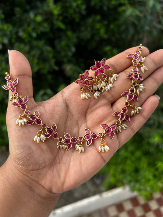 Ruhani Lotus choker