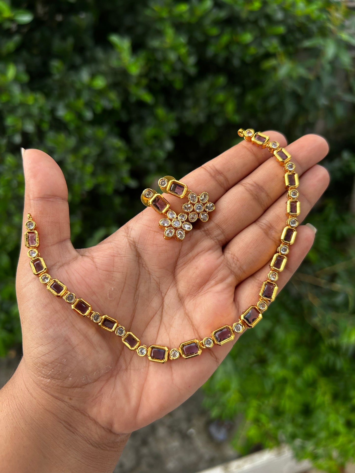Square Kempu Choker