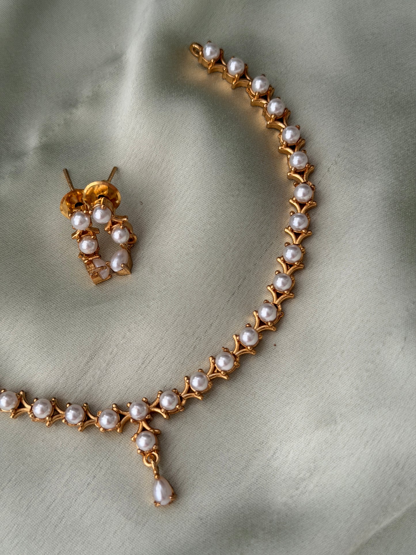 Baby Mahika Choker