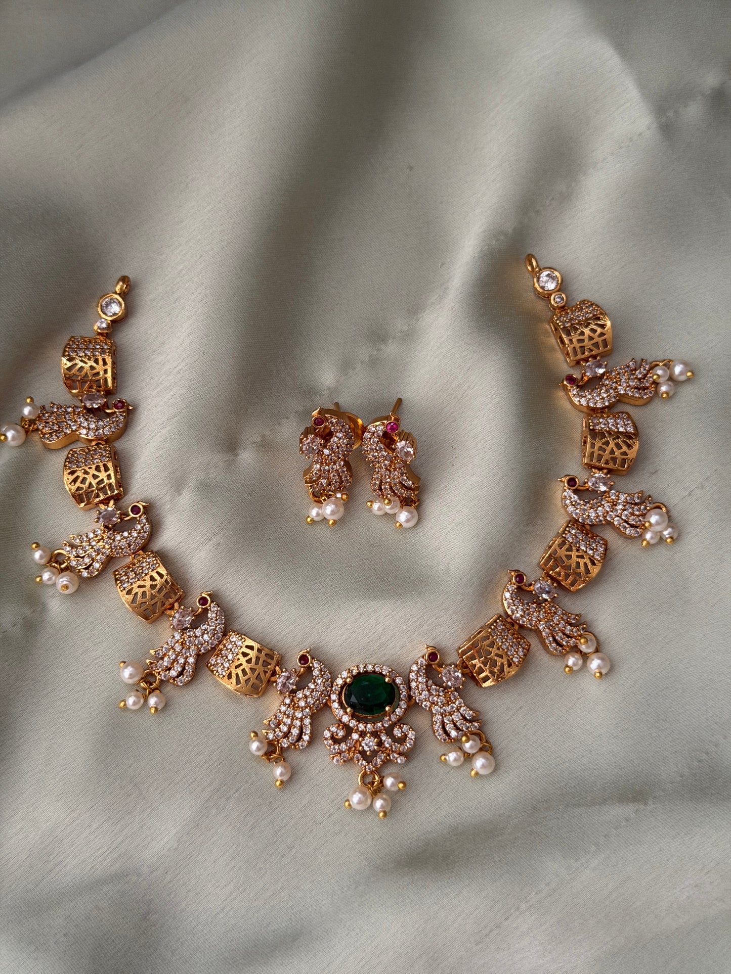 Mizu Emerald AD Choker