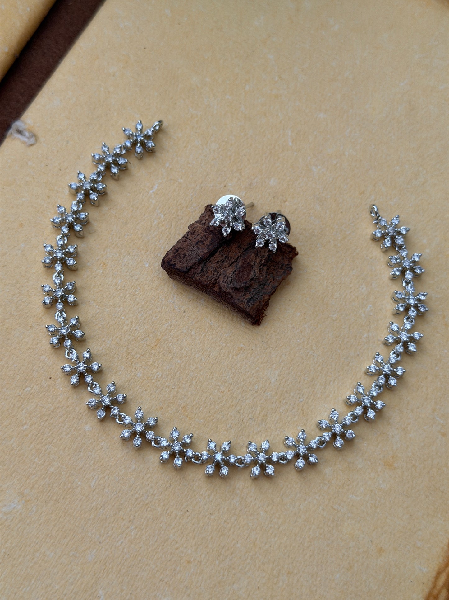 Siah Diamond Replica (Silver)