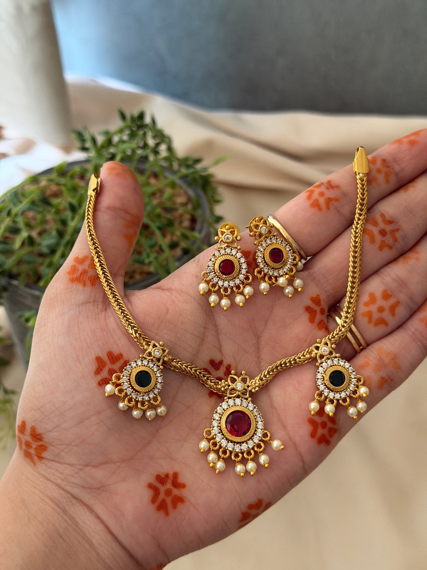 Tri Chakra Attigai