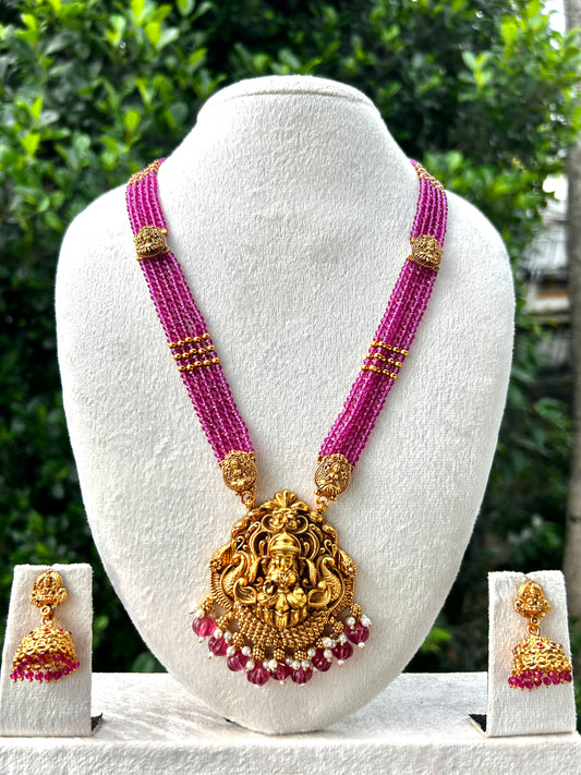 Ishwari Pearl Haaram set