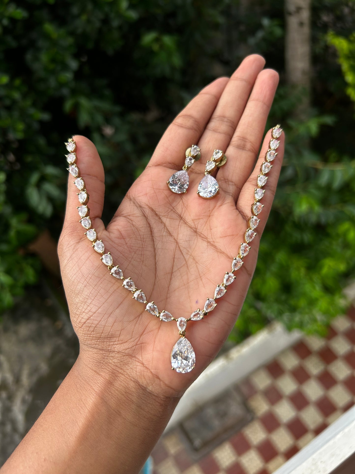 Deepisha AD Necklace