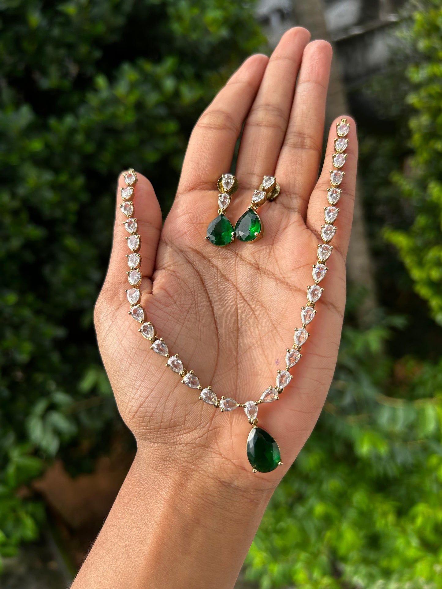 Deepisha AD Necklace