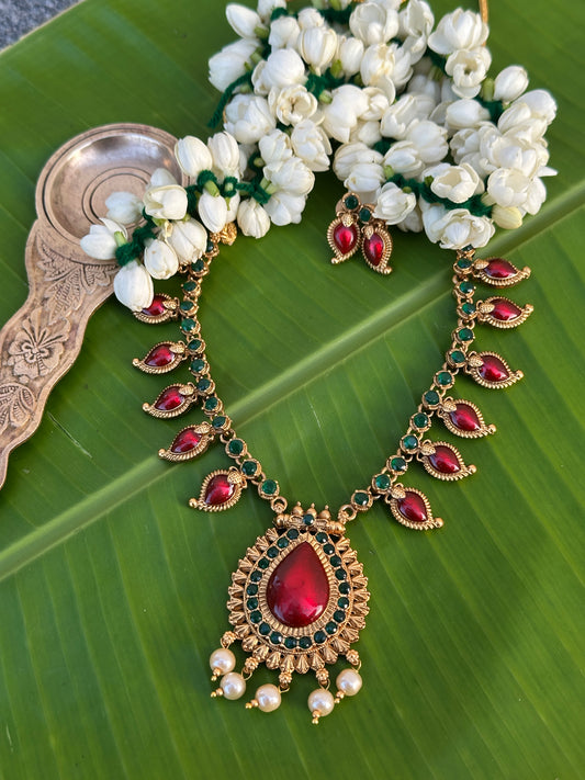 Traditional pendant Palakka Necklace