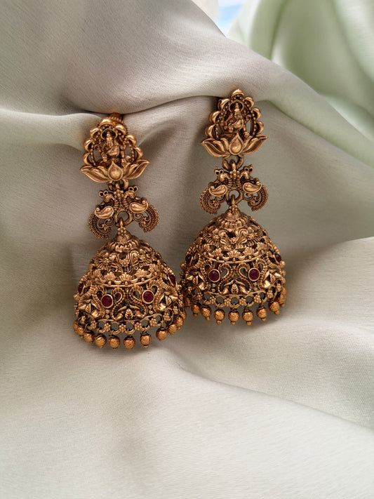 Charuvi Bridal Jhumkas