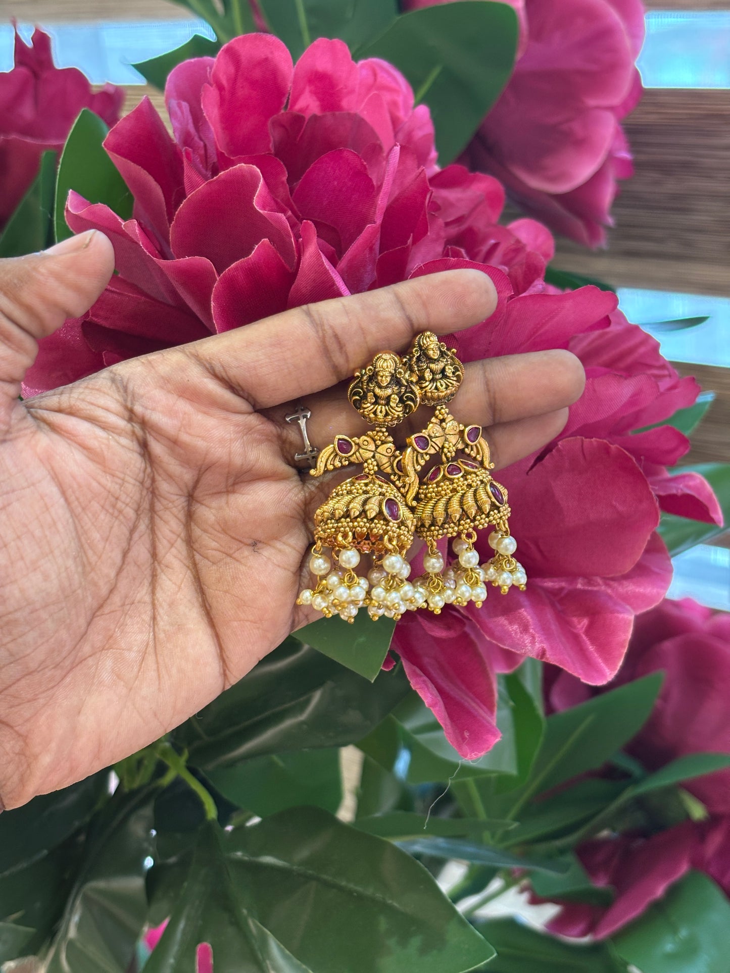 Charitra Premium Devi Bridal Choker