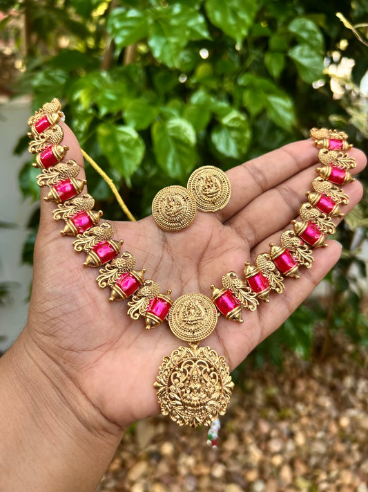 Mridhuna Enamel Necklace