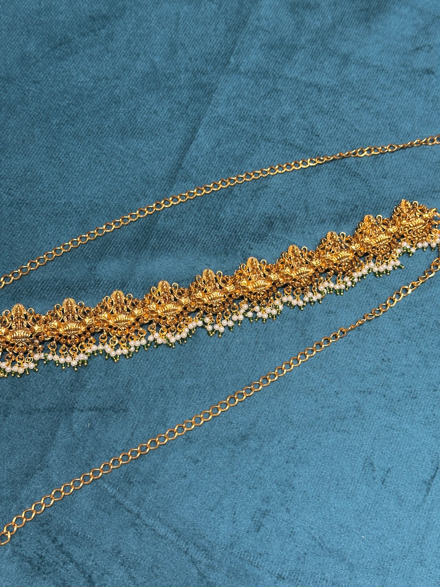 Cluster Devi Hipchain