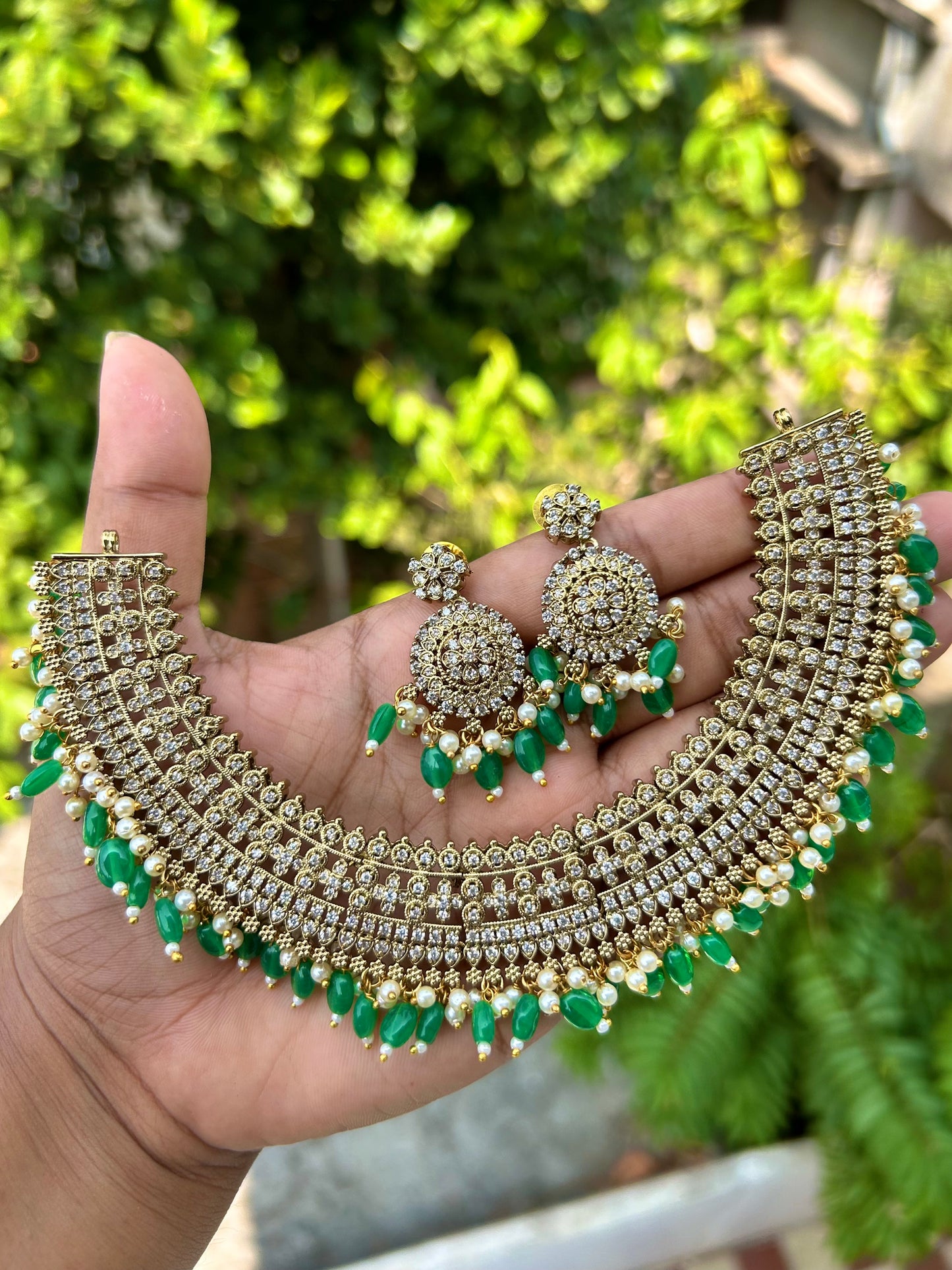 Non Idol Naveena Necklace