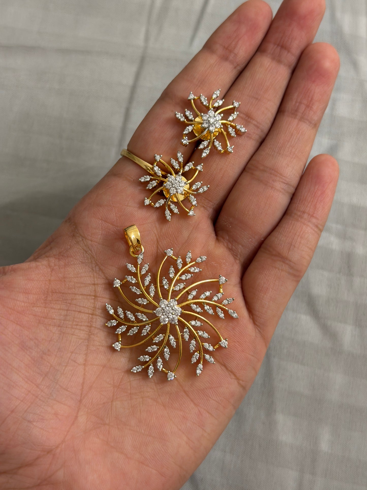 Diamond Replica Lockets (New)