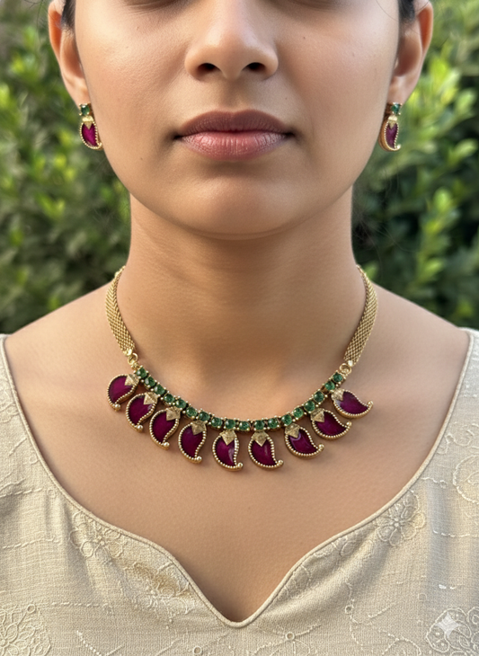 Vaadamalli Palakka Choker
