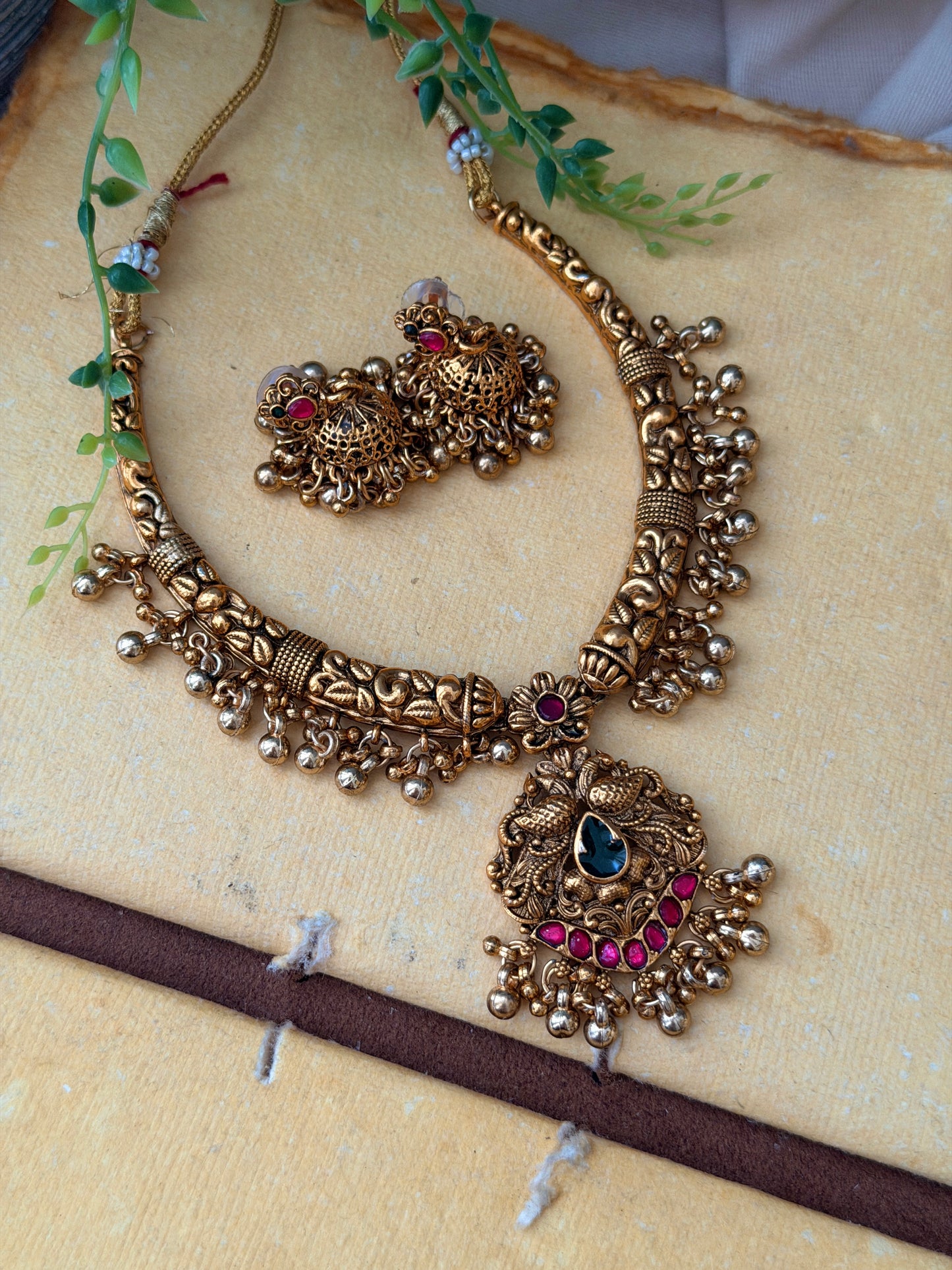 Heritage Hasli Gold Replica Necklace