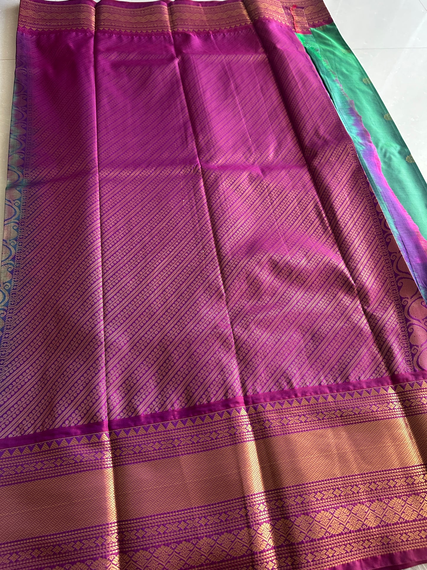 Blue & Green dual tone semi Kanchivaram Pattu