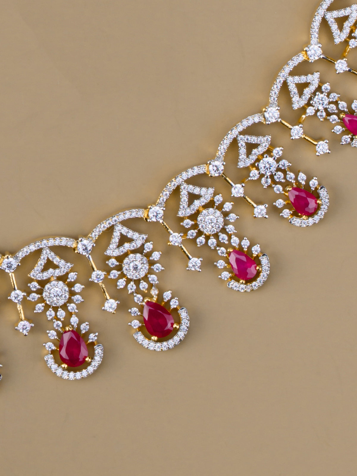 Monaalya Diamond Necklace