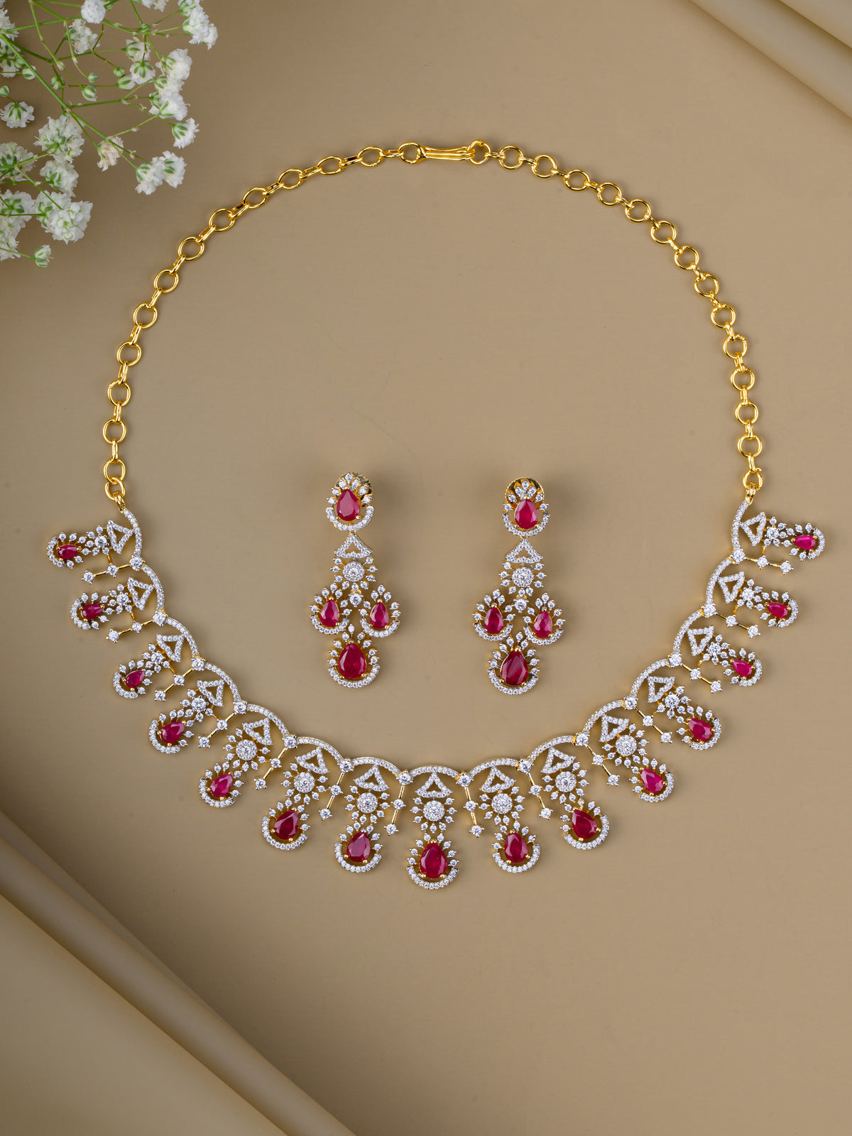 Monaalya Diamond Necklace