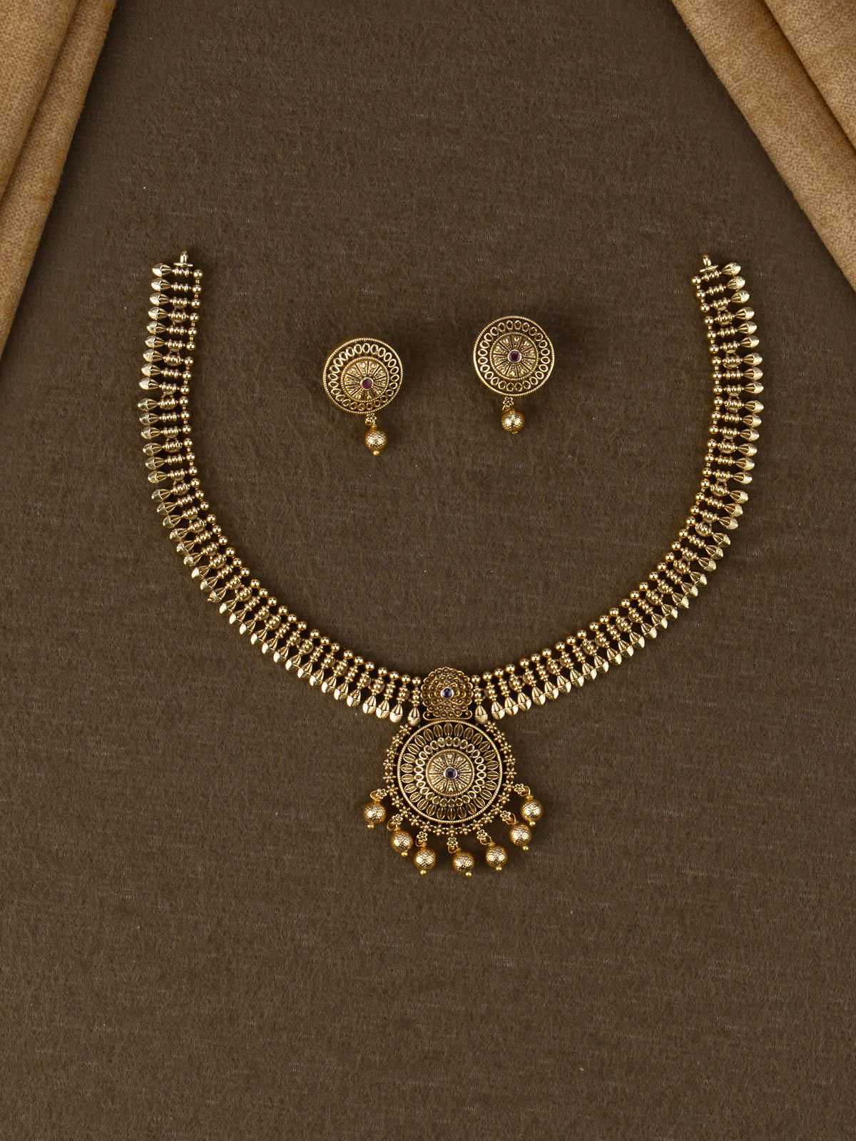Suryachakra Antique Necklace Set - Red