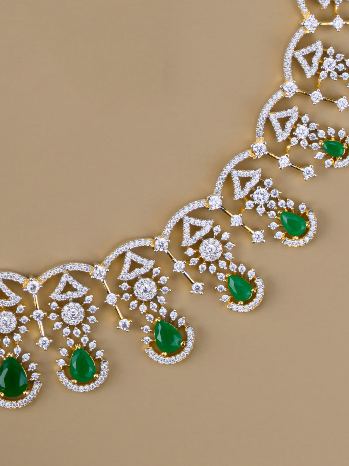 Monaalya Diamond Necklace