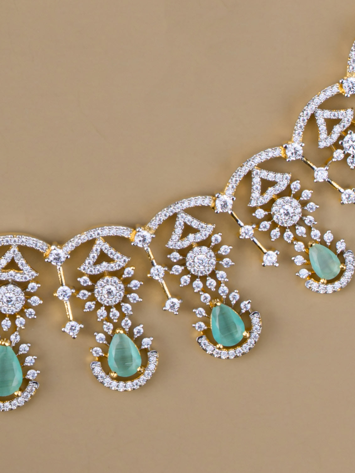 Monaalya Diamond Necklace
