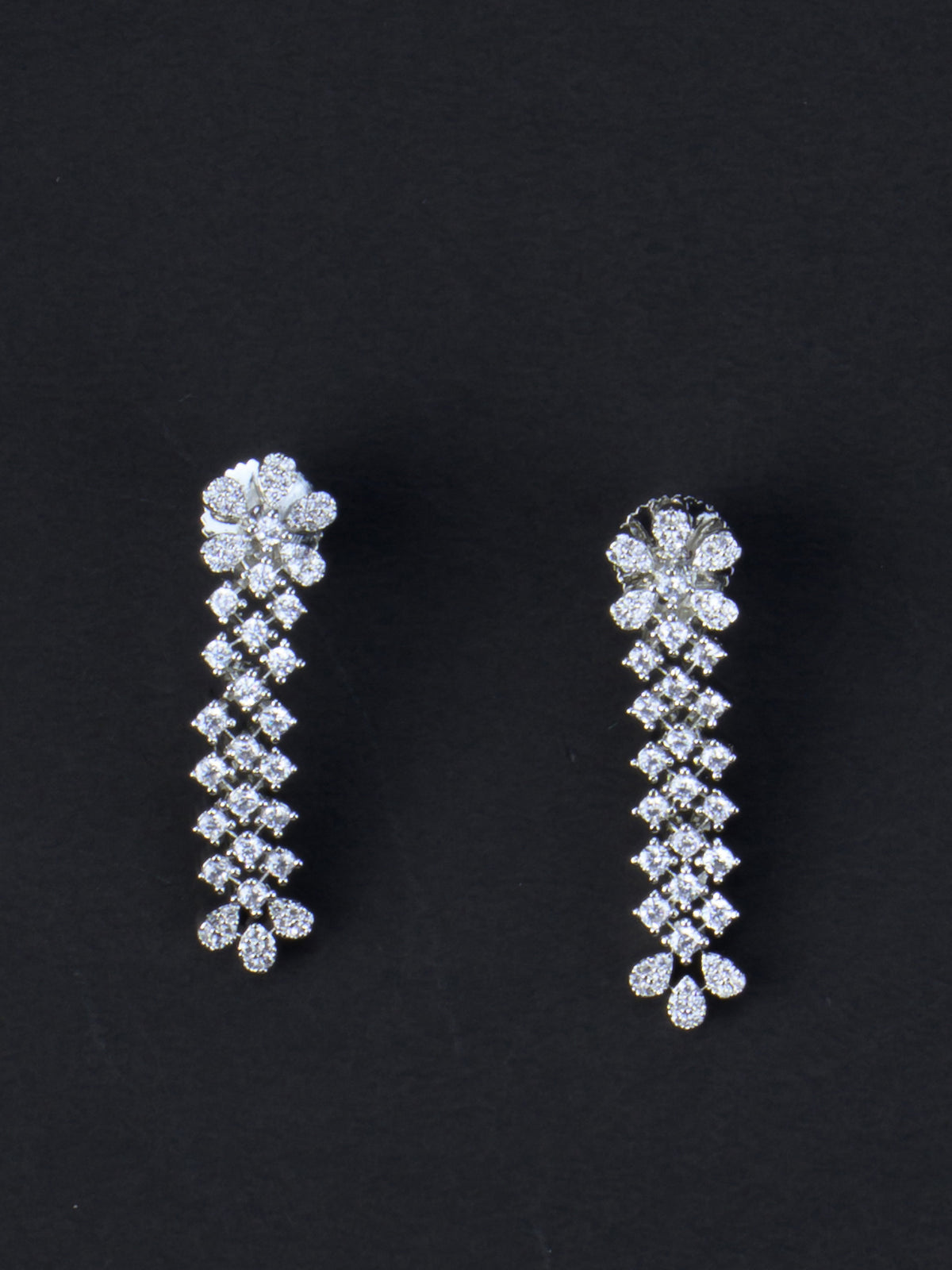 Himani AD Necklace Set - earrings